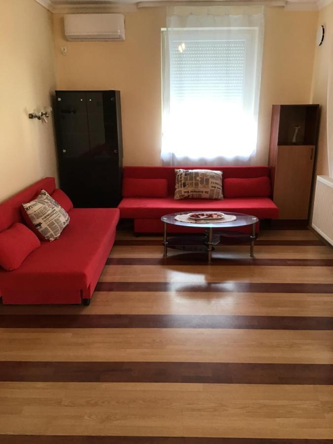 Ferienwohnung 4 Lurko Apartman Uj Hajdúszoboszló Exterior foto